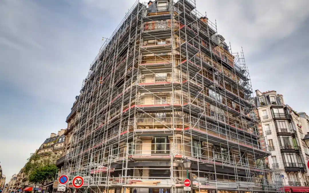 Rénovation d’immeubles anciens à Paris : redonnez vie à votre patrimoine